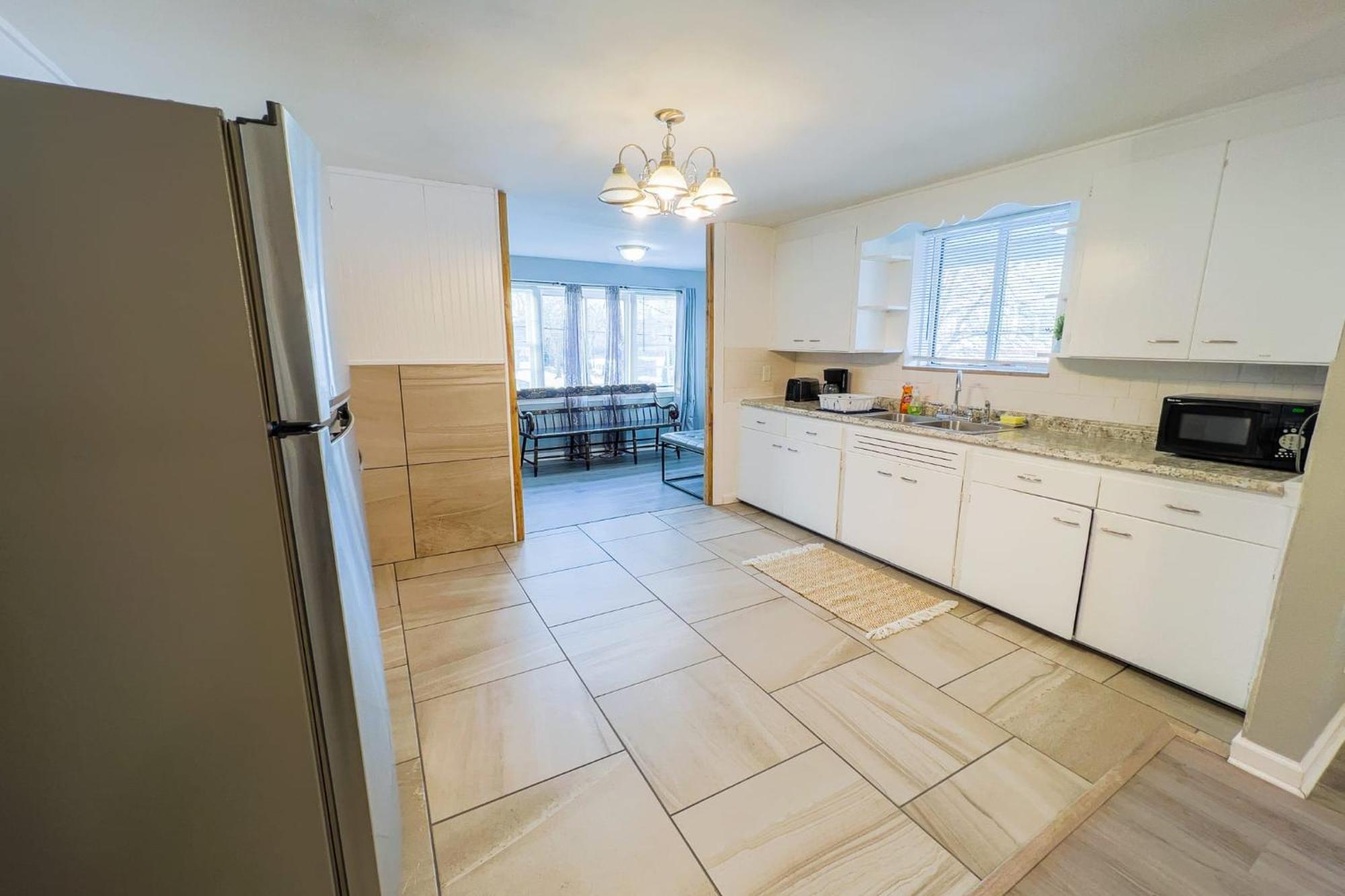 Large 6Br, 6 Bath In The City Of Niagara Falls Exterior photo